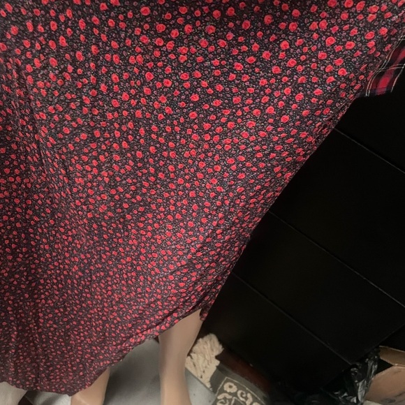 Zara red and Blue  Pencil Maxi Skirt with Ruched Detail - Picture 3 of 6